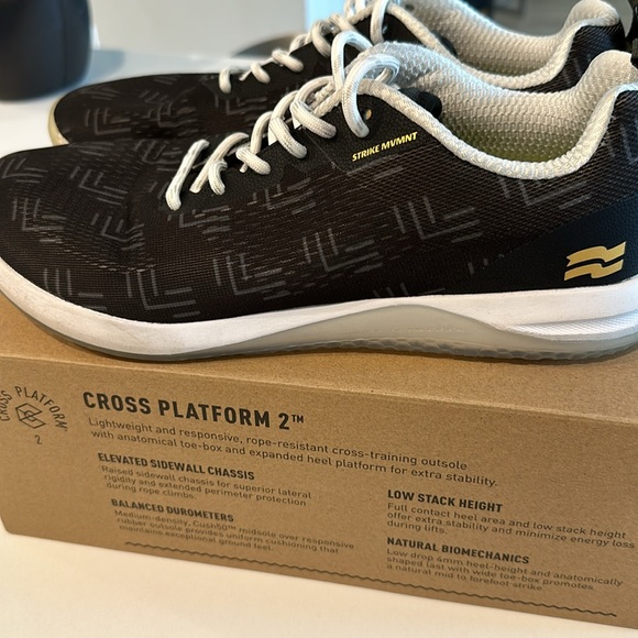 Strike mvmnt - Picture 3 of 6